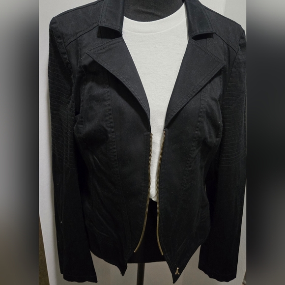 Guess black jacket - Picture 8 of 10